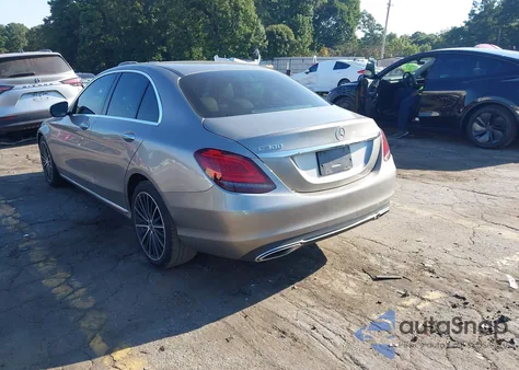 2020 Mercedes-Benz C 300 from USA, damaged, VIN WDDWF8DB9LR558681